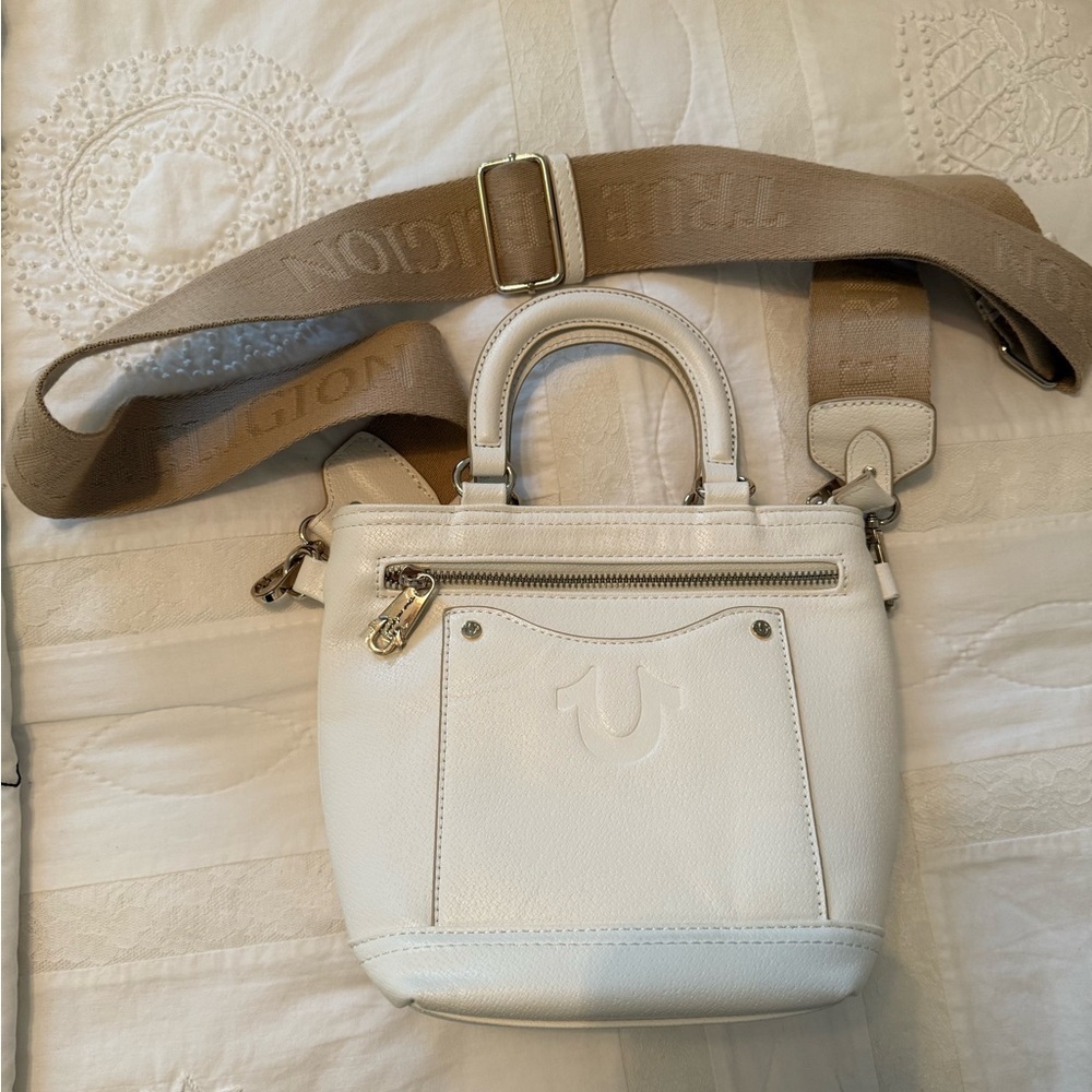 True Religion White and Tan Crossbody Bag - Picture 8 of 9